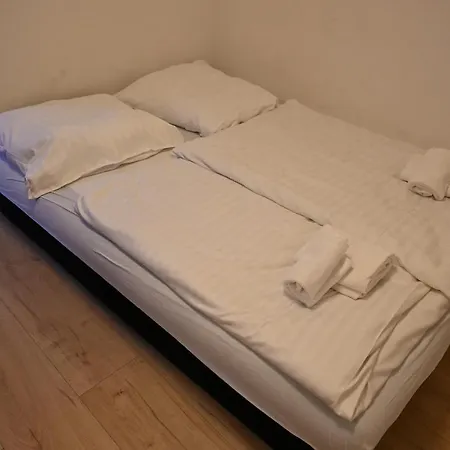 Roth Wuppertal-hbf Apartment *